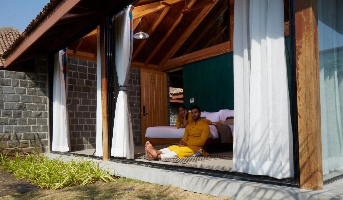 Viveda Wellness Resort Nashik Exterior photo